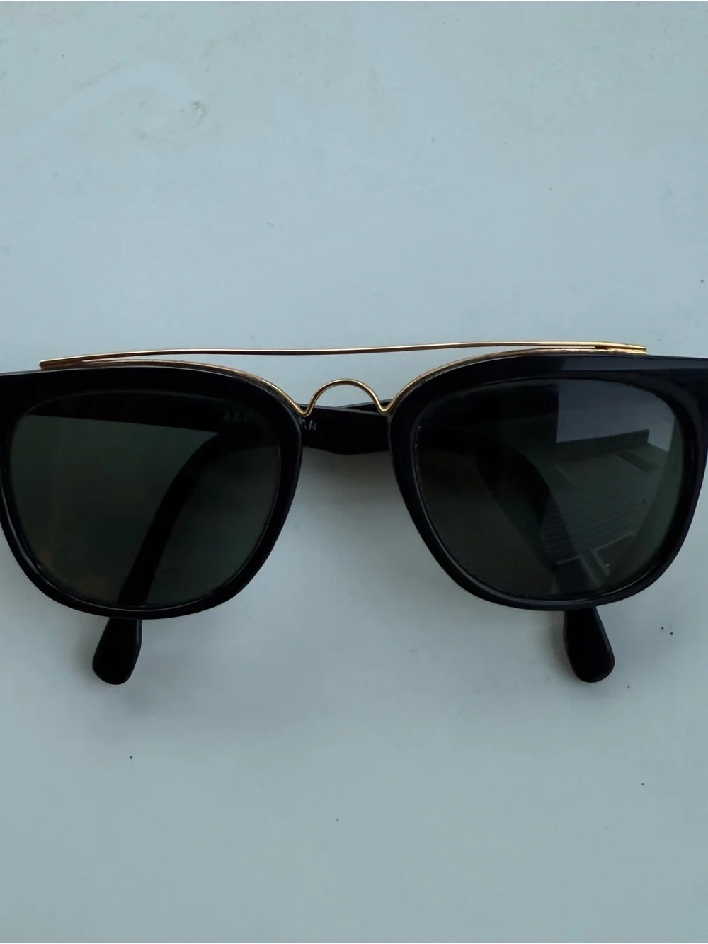 Vintage 80s-90s Rayban B&L gatsby 5 black sunglasses with replacement case